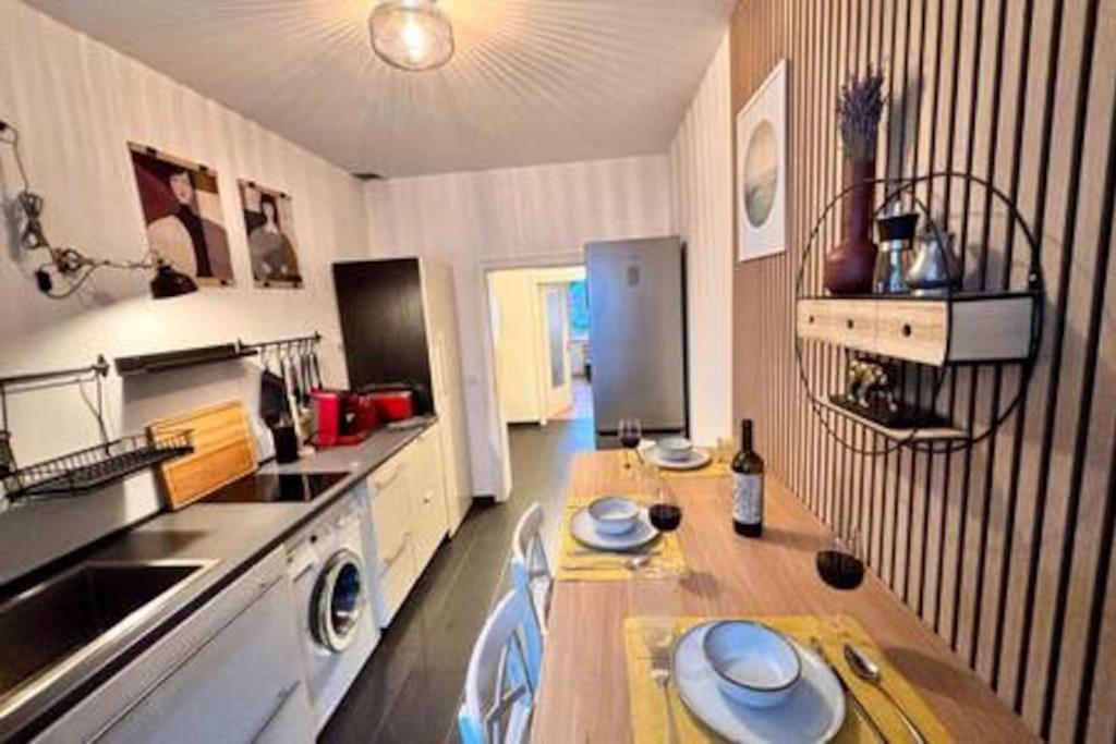 Appartement Modern & Stilvoll Mit Kino - Wii à Essen Extérieur photo